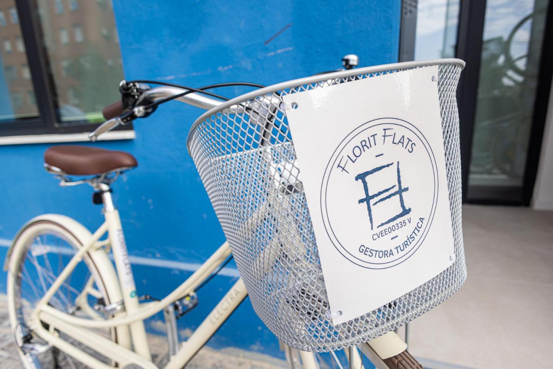 ולנסיה Florit Flats - The Joaquin Sorolla Apartments With Bicycles מראה חיצוני תמונה