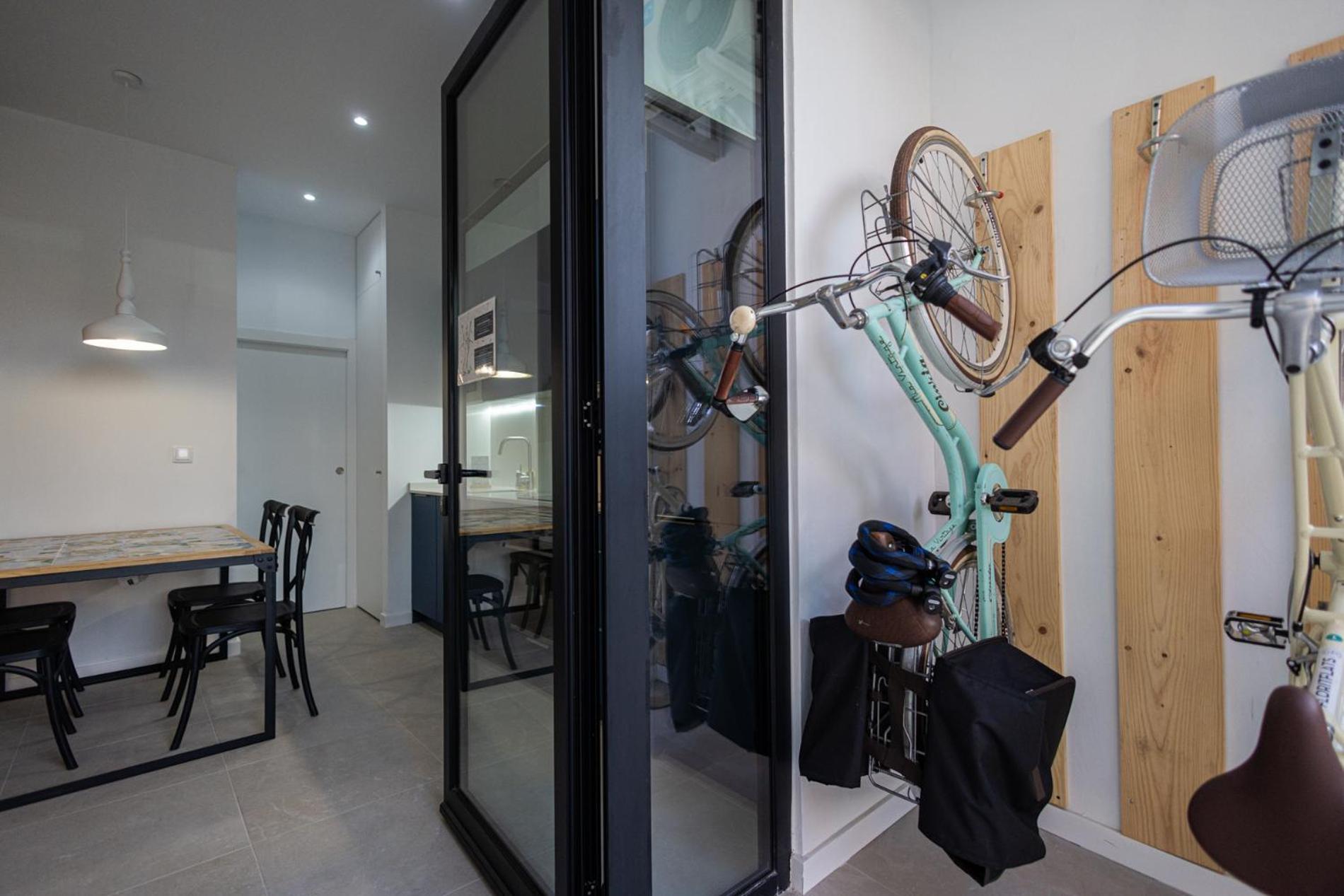 ולנסיה Florit Flats - The Joaquin Sorolla Apartments With Bicycles מראה חיצוני תמונה